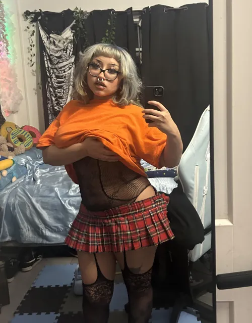 Deluxxxeblu live now!