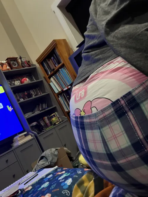 Diaper? What diaper? I don’t know what you’re talking about. 