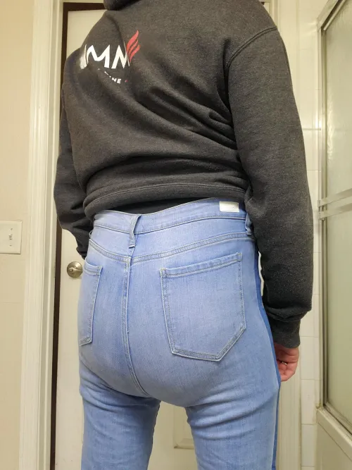 Diapers Under Jeans 