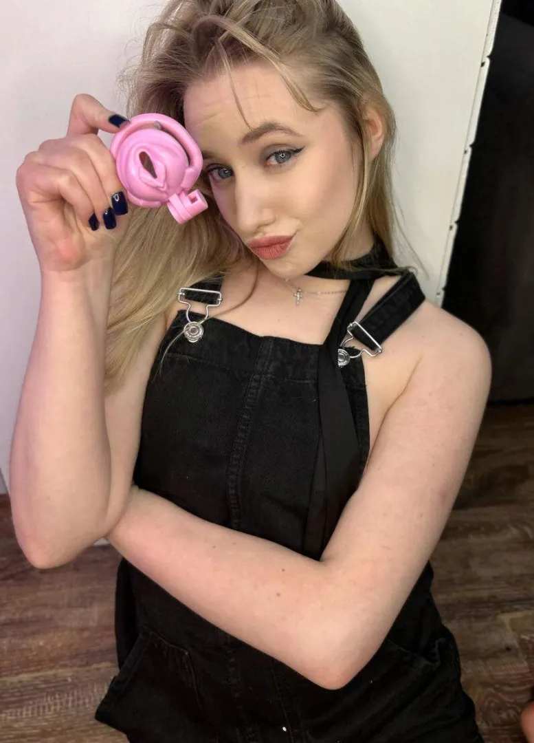 Did you dream about a pussy? Now you'll have a pussy.