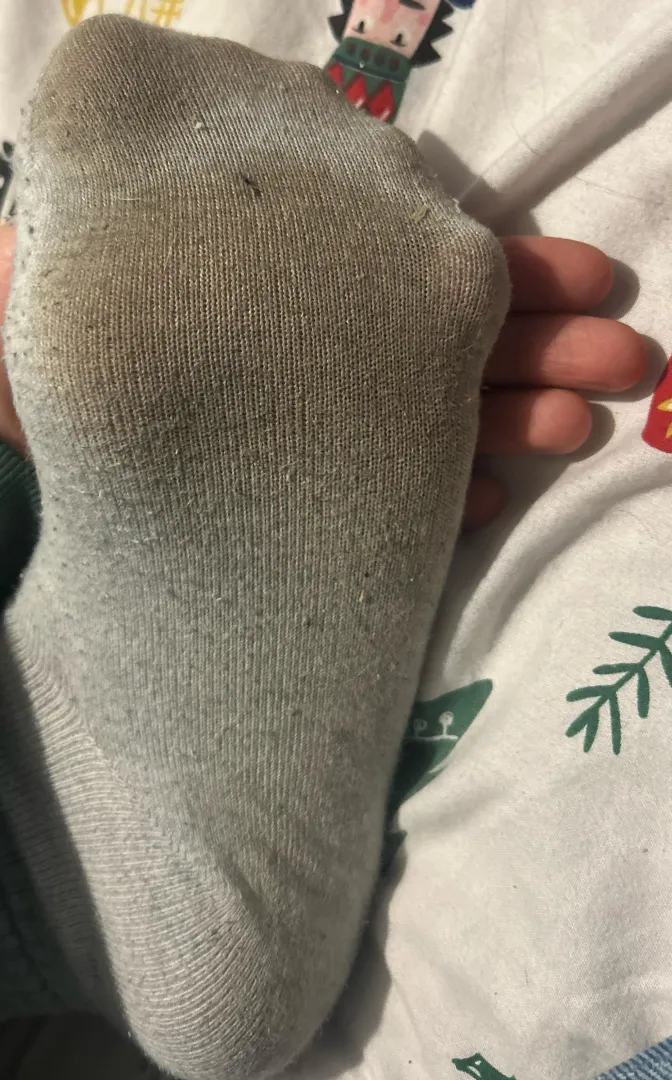 Dirty 19 year old feet anyone ?