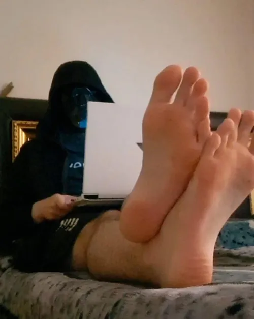 Dm for 13 size feet customs