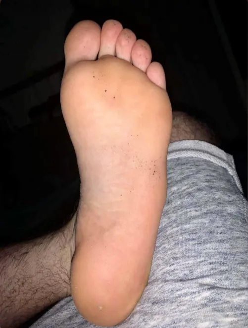 dm for more (very smelly 😈)
