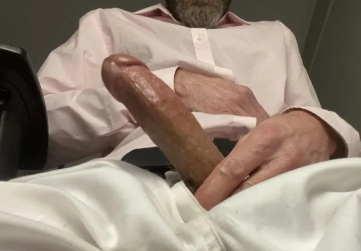 Dm me for custom video