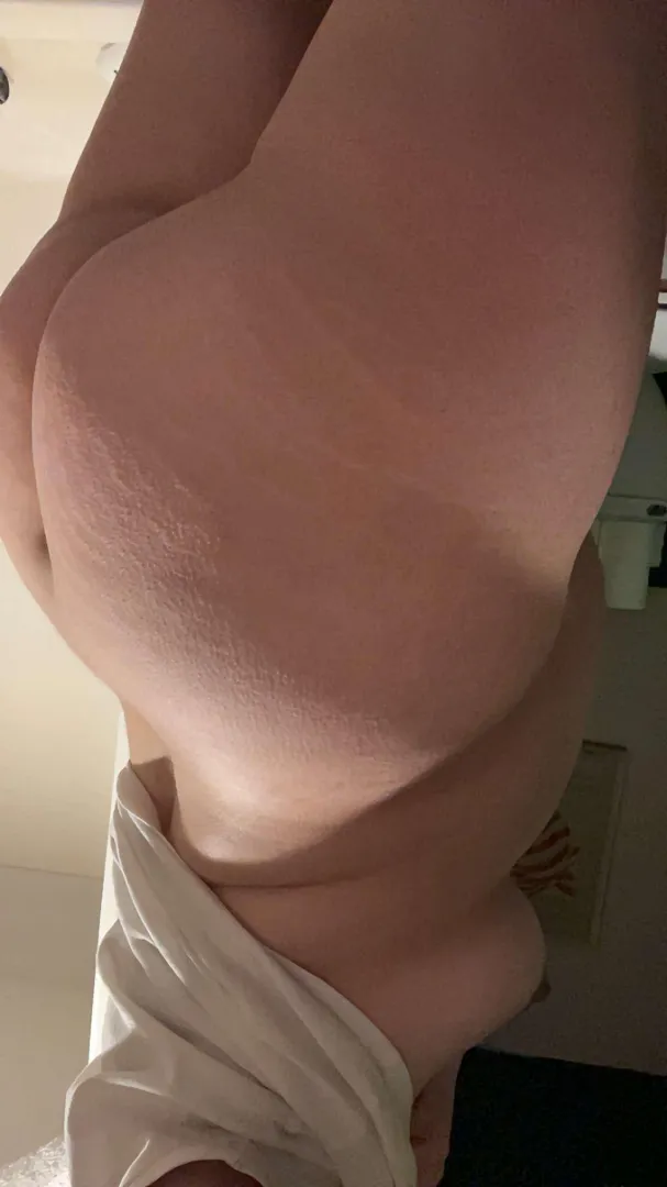 Do i look good pregnant?