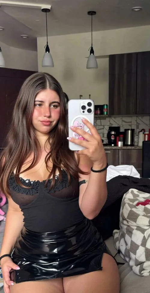 do i look like the type to suck u off in ur car after school? <3 be honest