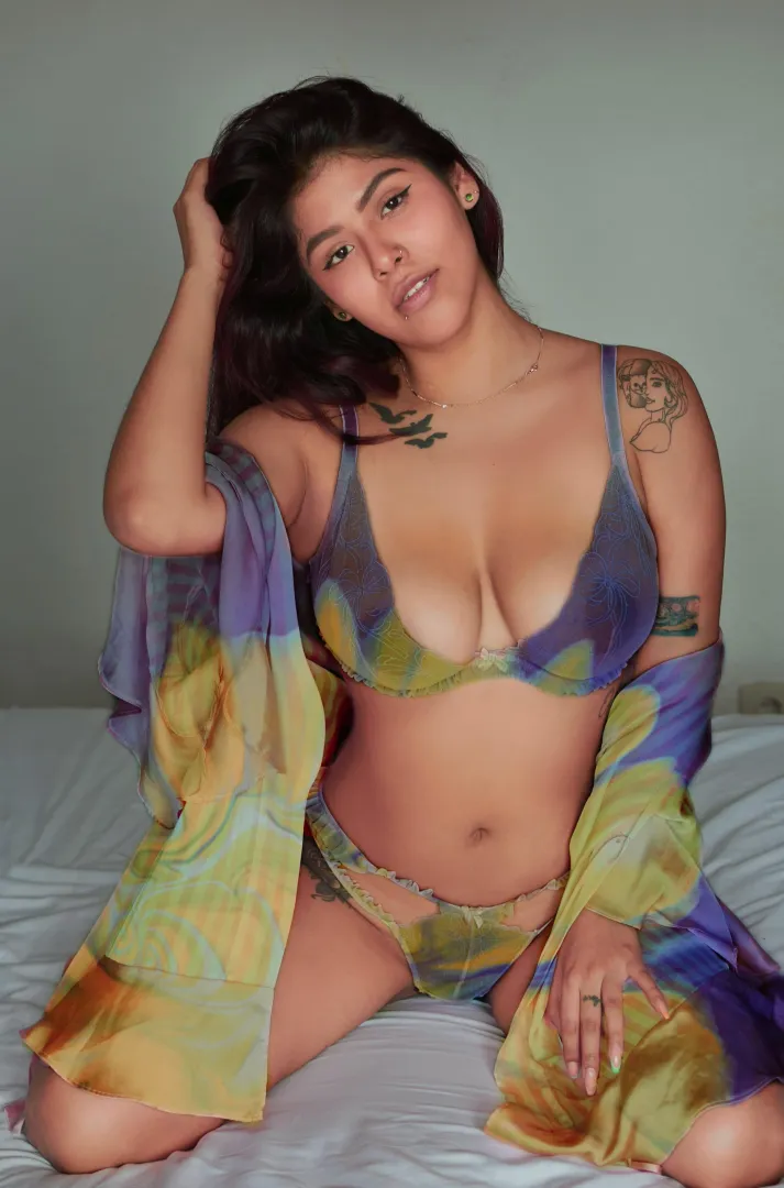 Do i look sexy in this?