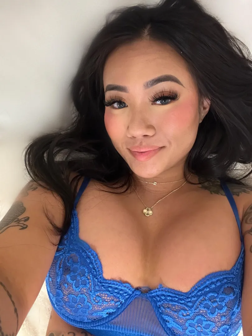 do I look shy or like a freak?