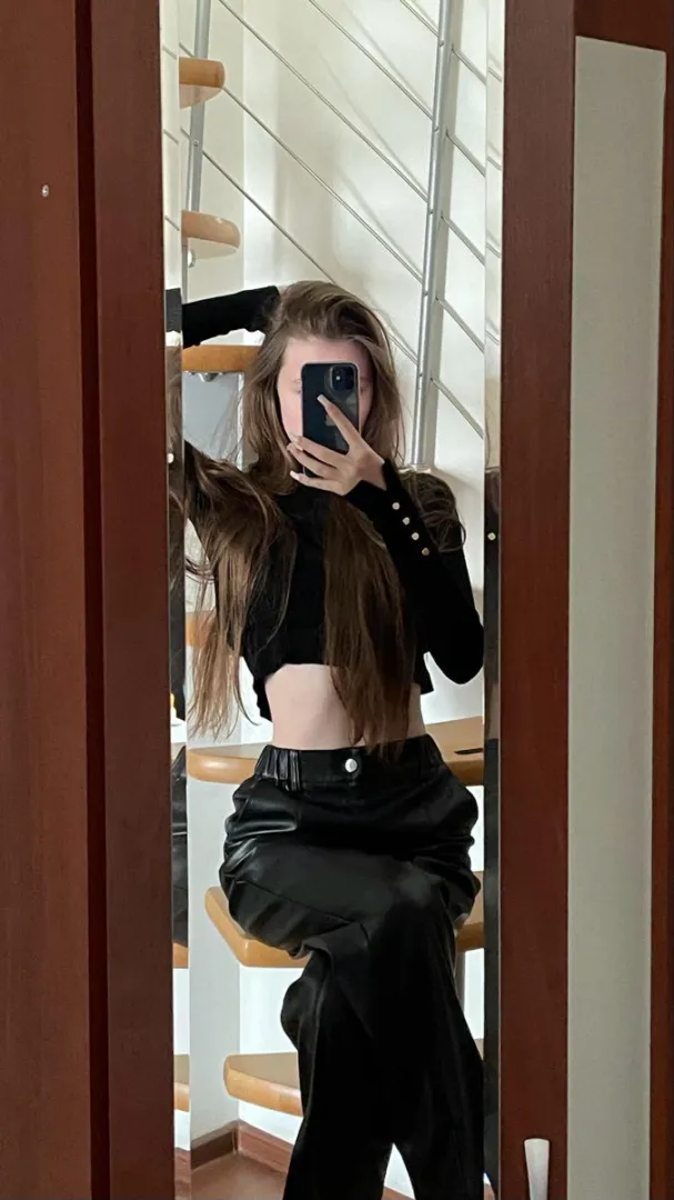 Do I looks perfect in skirts crossdresser is like a fantastic 