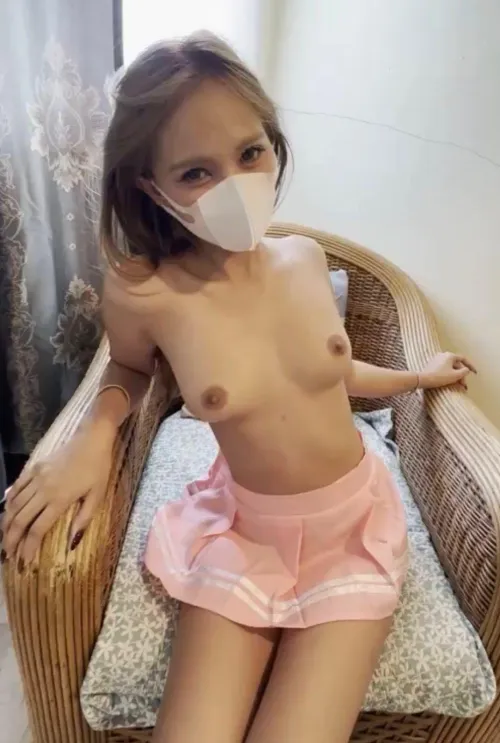 do u like it when girl don't wear bra?