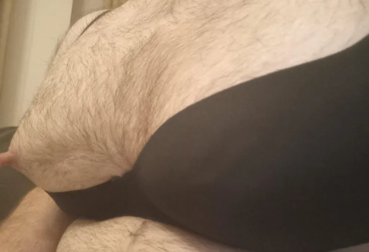 Do u like my boobs ? Click to see my nip 