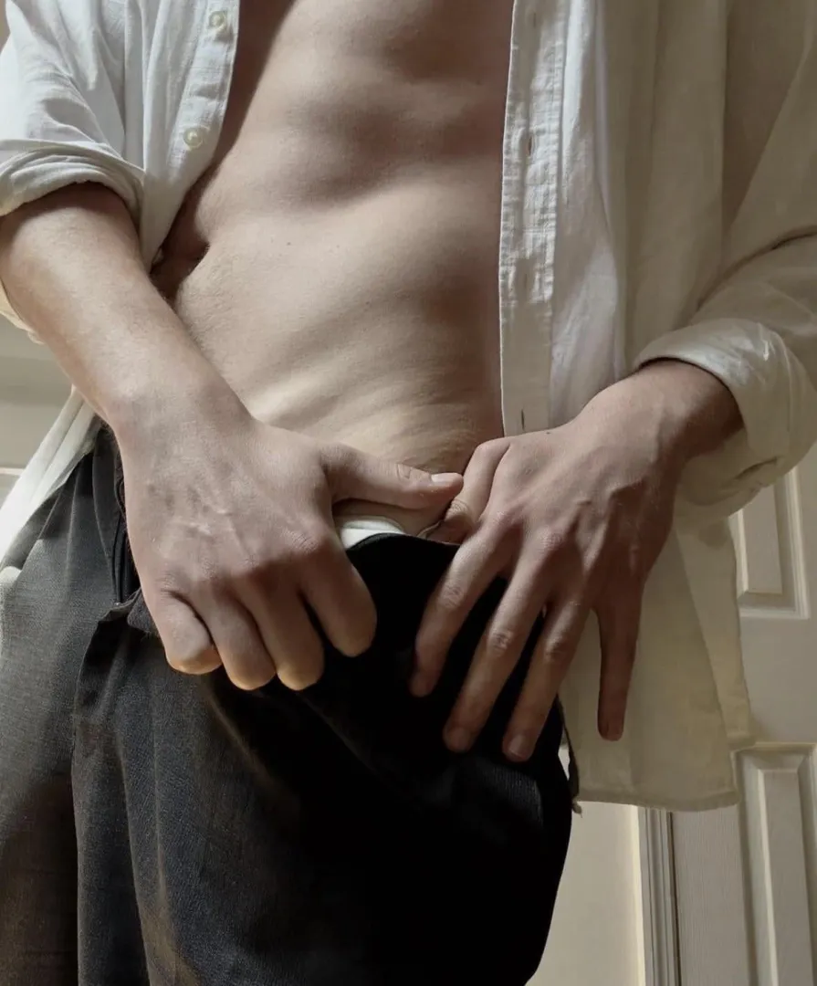 Do we like tall [m]en here? Because my back is killing me!