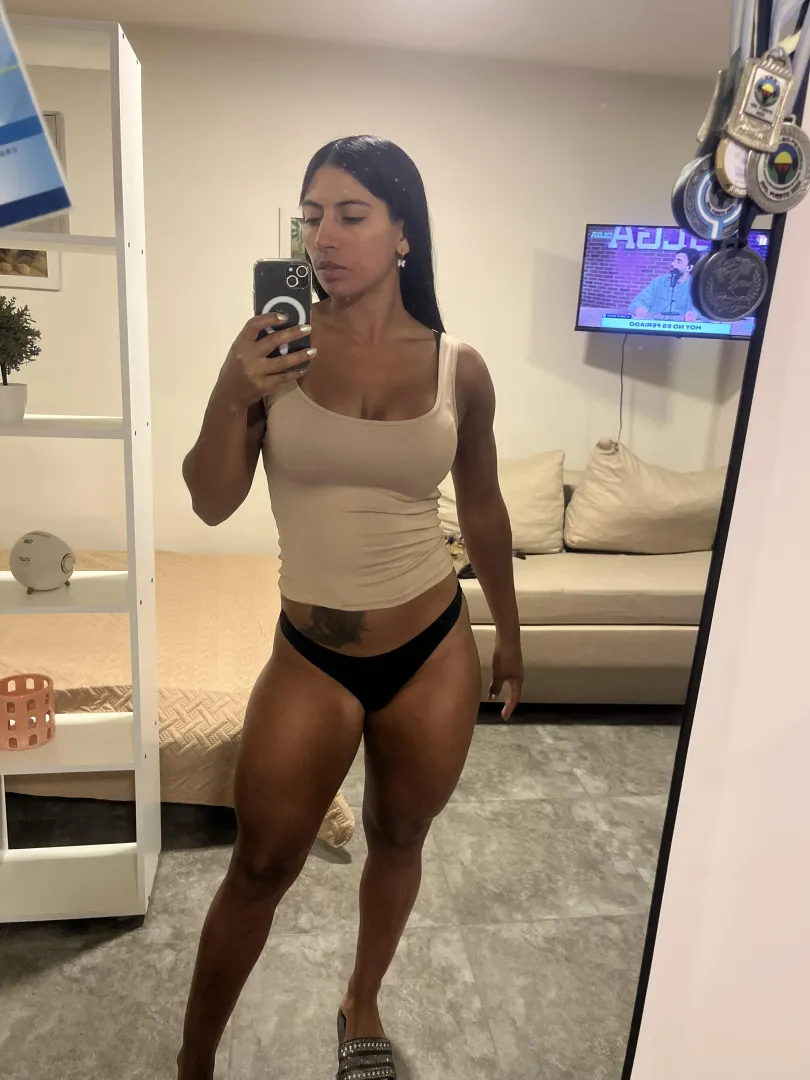 Do you like fitness girls?