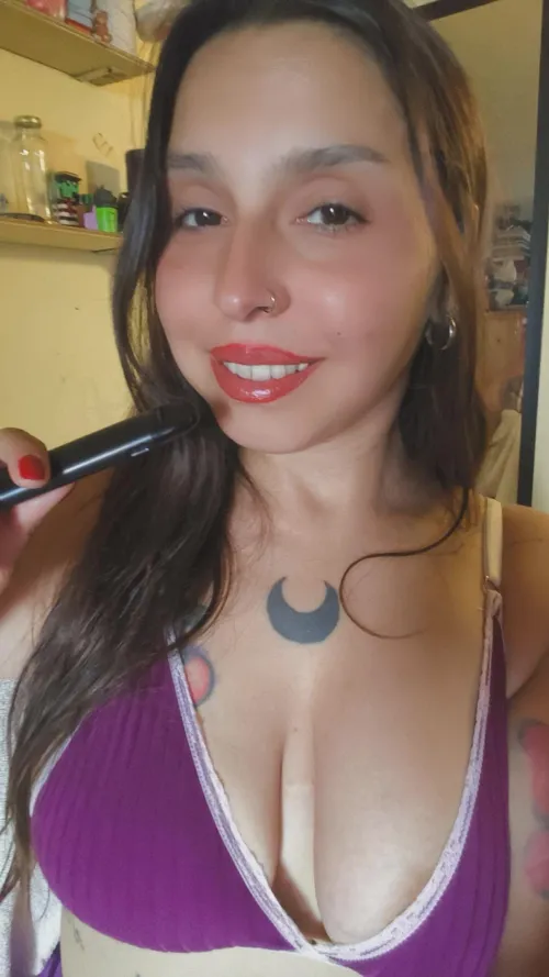 Do you like kissing with tongue or with my lips?