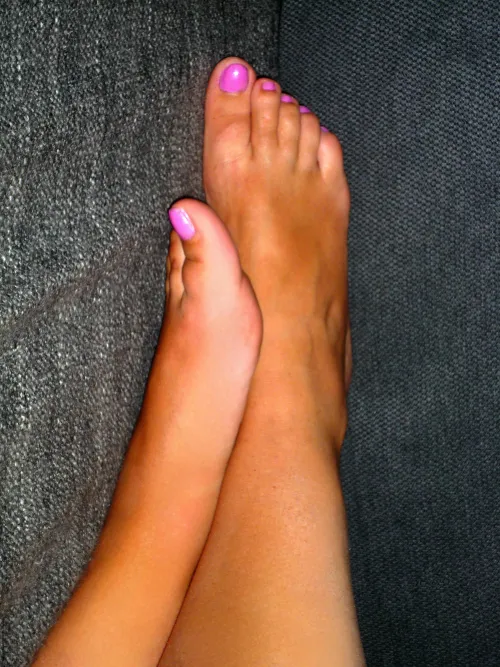Do you like my feet with pink nail polish