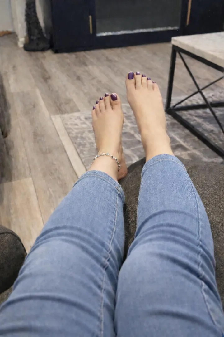 Do you like my new anklet 