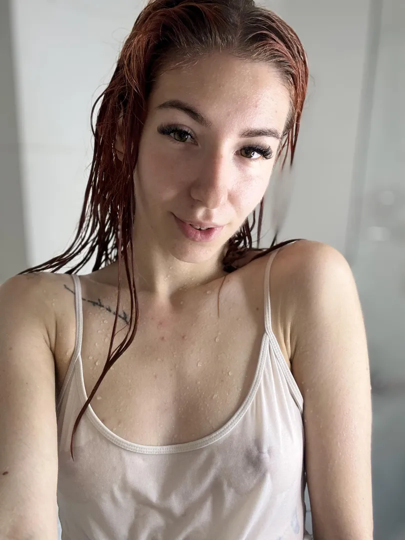 Do you like redheads in wet T-shirts?