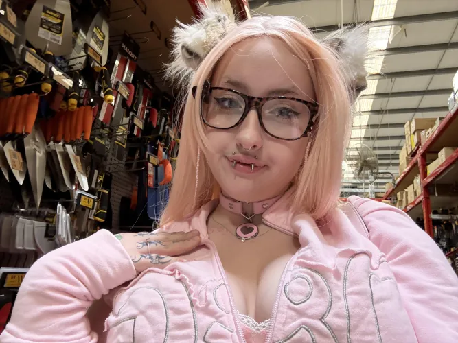 do you like small dogs? ✨ [OC]