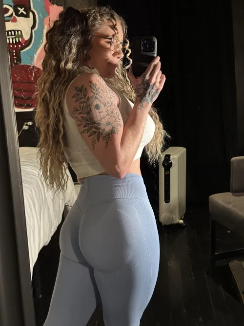 Do you like the fit of my leggings?