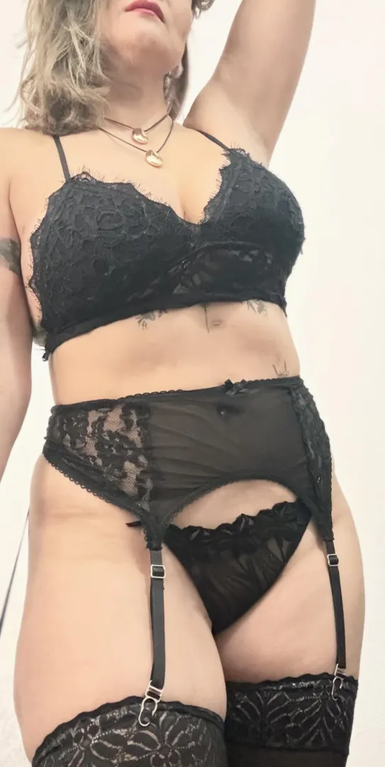 Do you like this lingerie on my milf body?