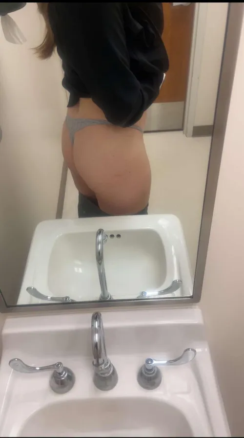 Do you like this mom nurse thongs