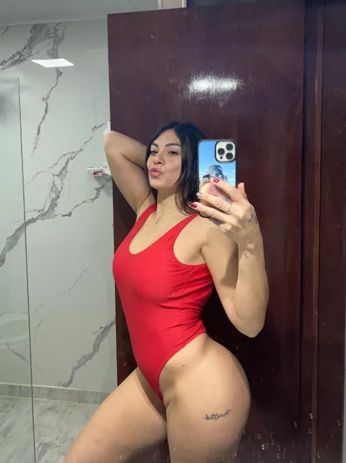 do you think i am hot enough to be your girl?