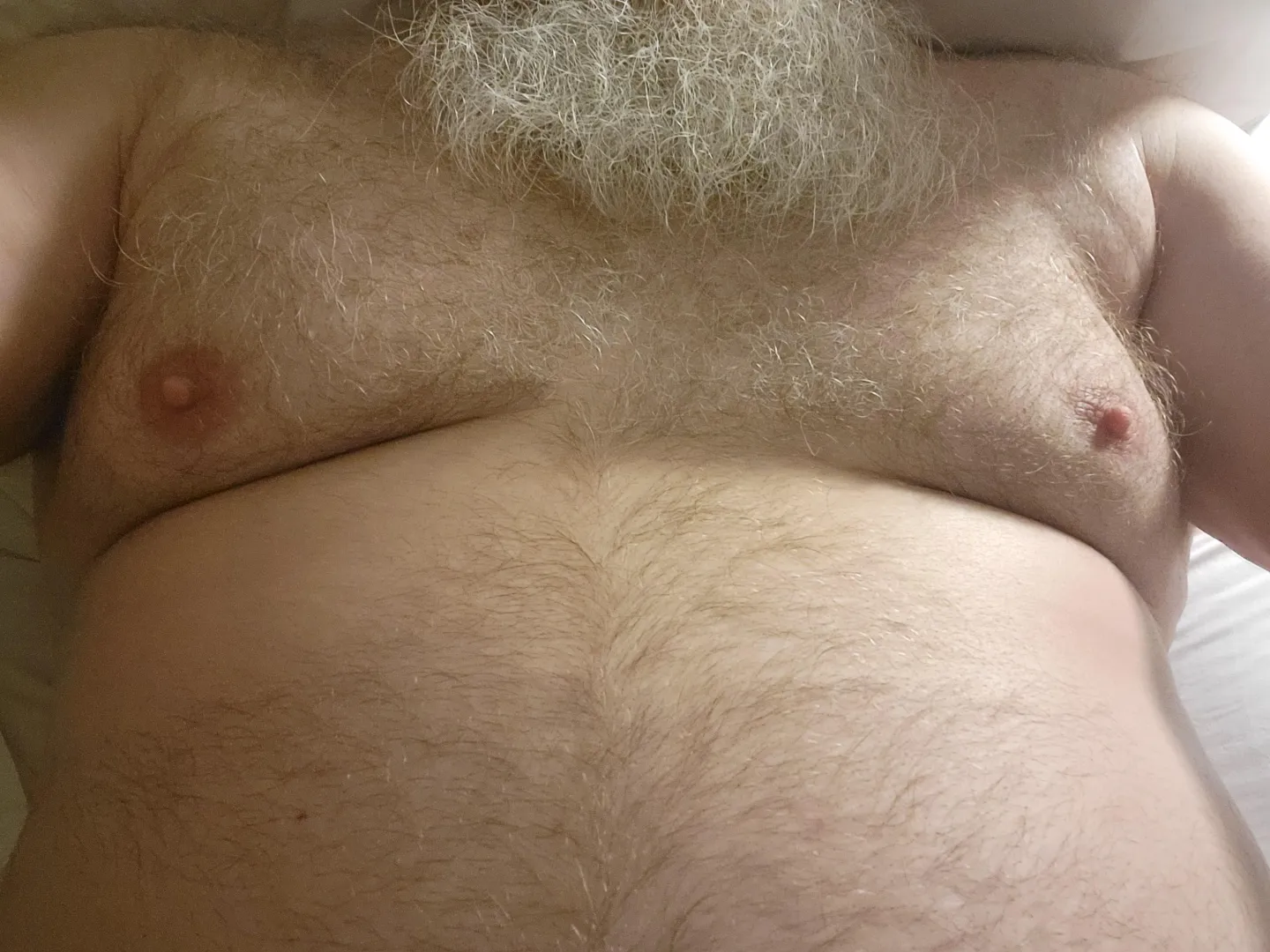 Does anybody else like their titties sucked