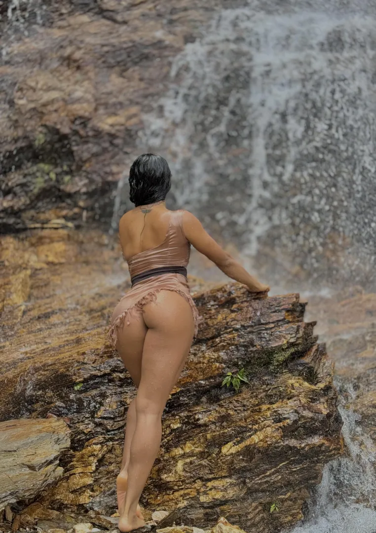 Does my native hottie ass turn you on