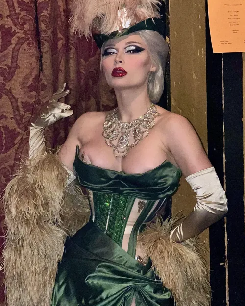 Does the flash make my eyes look kinda demonic?