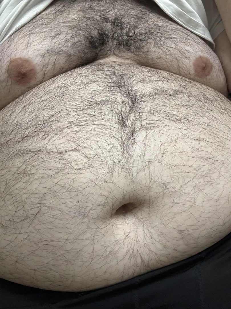 Dom Bear Top looking to chat, you wanna have some fun with me?