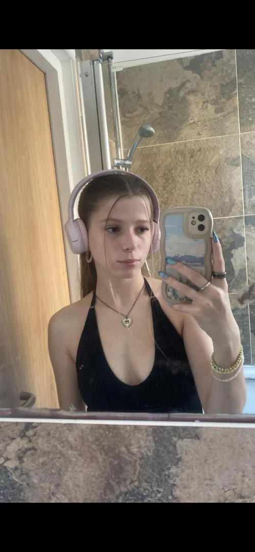 Don’t be shy. I don’t bite… unless asked. Spoiling me would look really good on you 