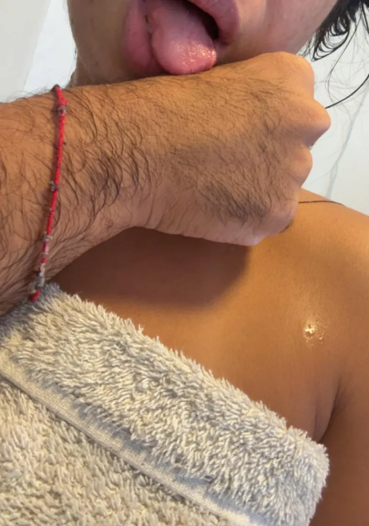 Don’t be shy, with your [arms] hairy queen