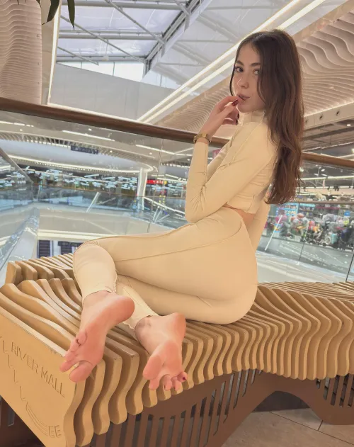 Don't look away, I'm daring you to stare