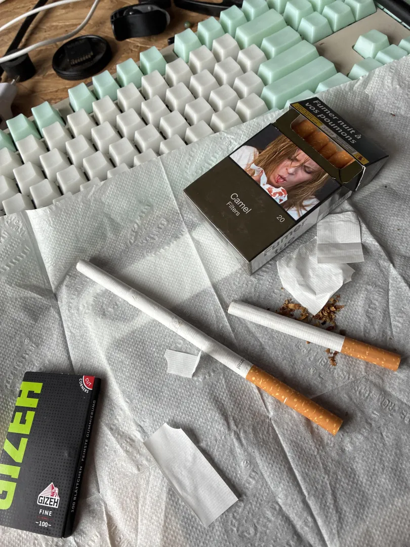 Double long cigarette