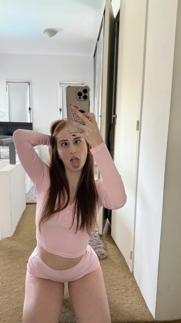 Down to link tonight if you can host lg is easier:.moonyvoxi'.