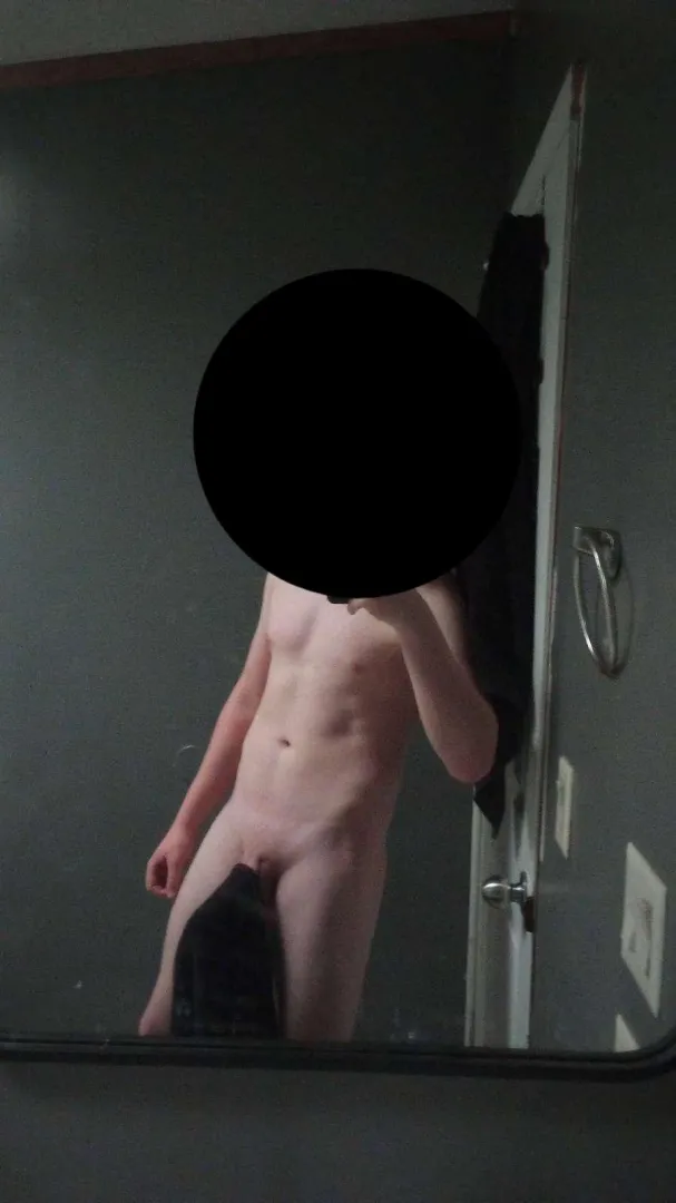 Drain your wallet for me (willing to sell vids/clothing)