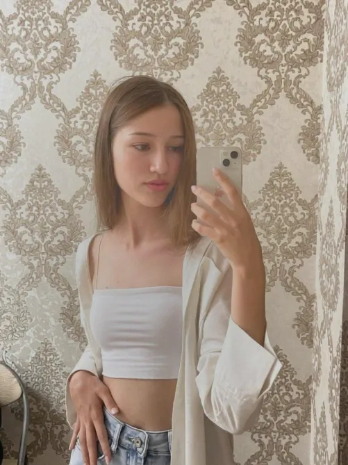 dreaming in pink and soft vibes