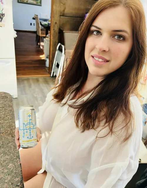 Drinking a DIPA from Burlington Beer Company out of the 802.