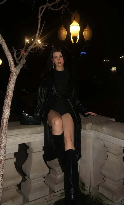 Drogie polskie influencerki, fan czeka aż ktoras z was napisze. Możemy popisać o wszystkim. Czekam na pv (miej fotki i pisz od razu jako jakas influ)