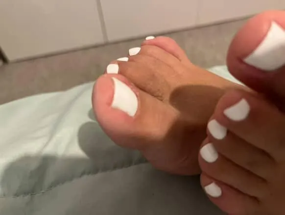 Enjoy having these toes THIS close to your face. What's your next move