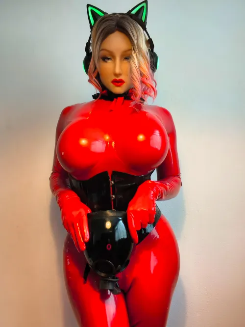 Entering the shiny dolldrone dimension!