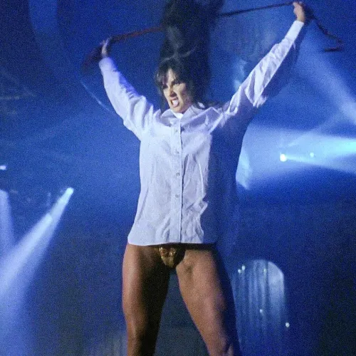 Erin's camel Toe