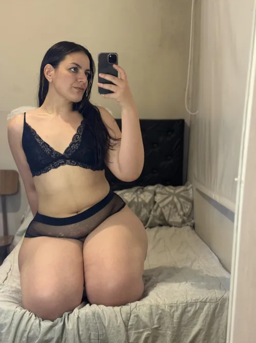 Est-ce que mes formes te donnent envie de fuir… ou de rester ?