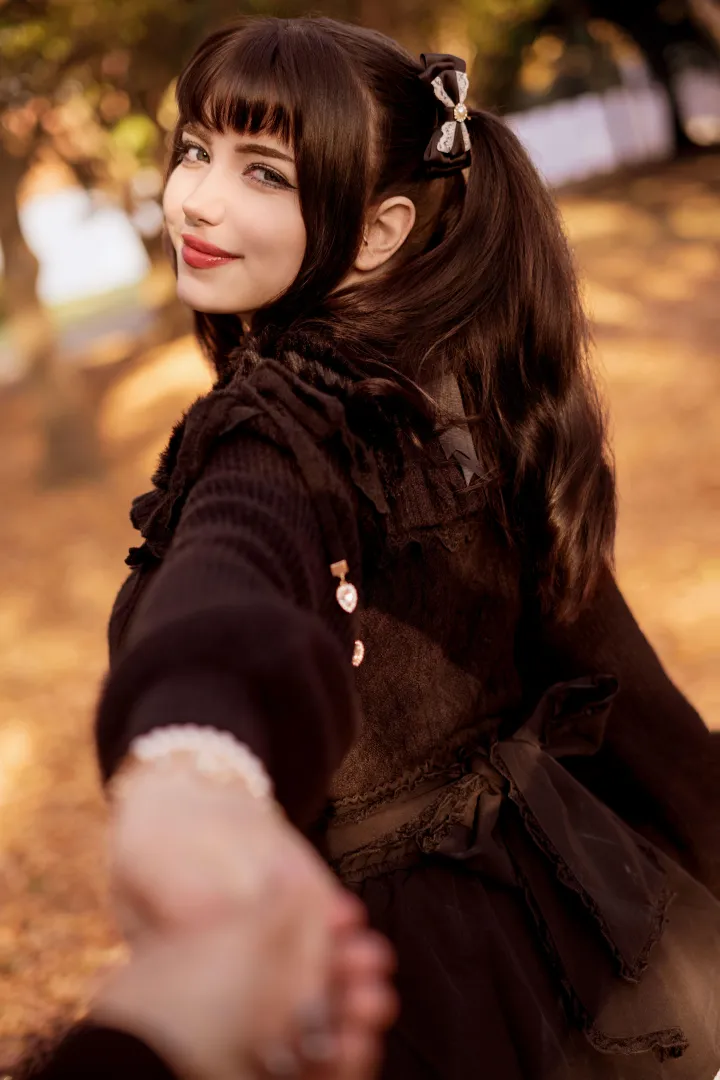 Even slutty goths can get dressed ^_~