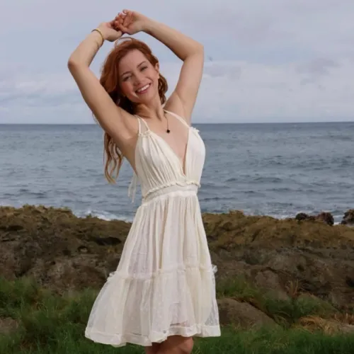 Even though it's cold and snowy outside right now, I look forward to spring when it's Sundress season!