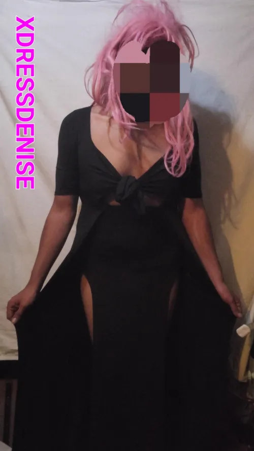 Every morning I zip up my boy clothes over my pretty bra and thong. By evening, I'm aching to rip them off and twerk like the slut I really am. The duality is intoxicating. ♠️