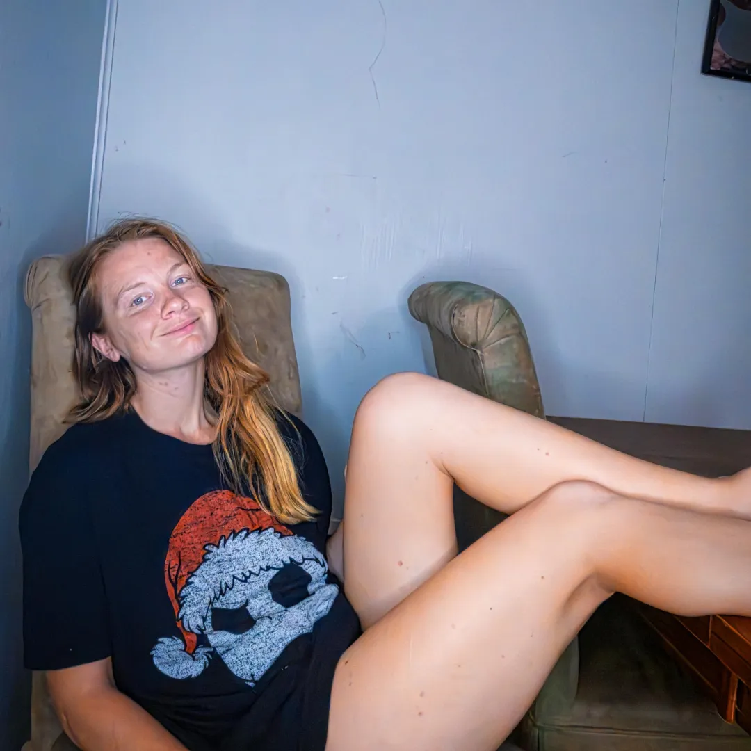 everyone remembers the girl with the red hair [Return Our 3P Tools/Apps]