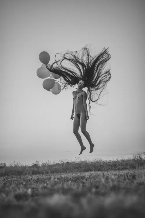 expand and rise (self shot)