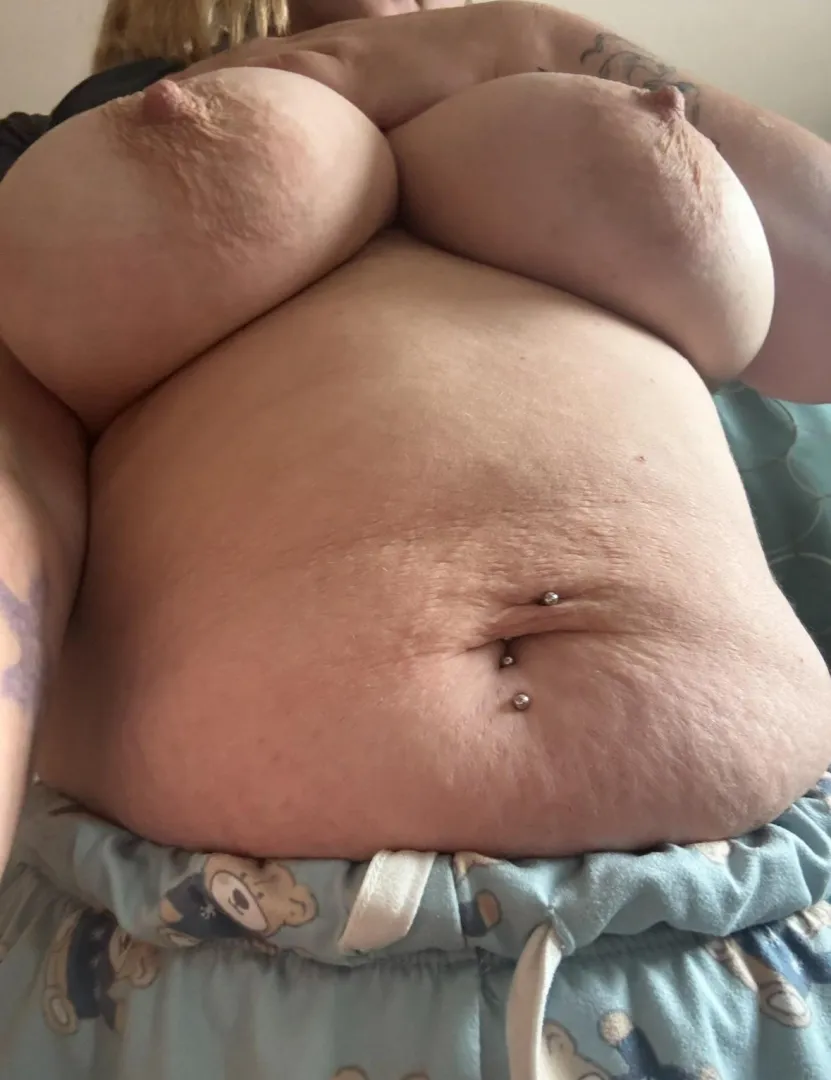 Extra large pillows for your comfortability