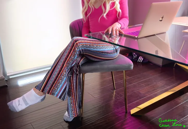 [F] been wearing these all day... you better be ready to taste them.